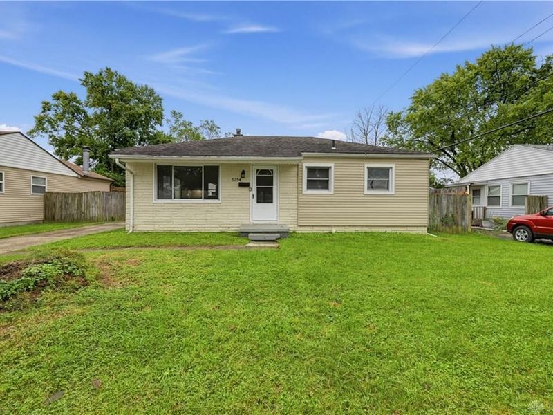 5254 Ferngrove Drive, Riverside, OH 45432 Photo 2