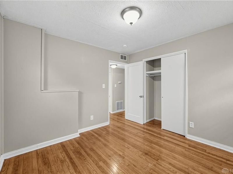 5254 Ferngrove Drive, Riverside, OH 45432 Photo 23