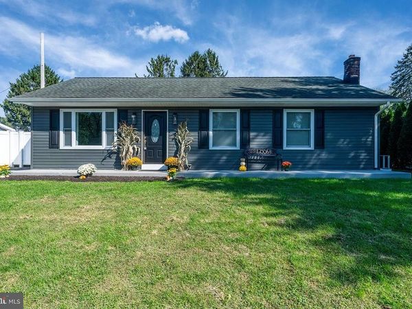 1070 JAMES AVENUE, EPHRATA, PA 17522
