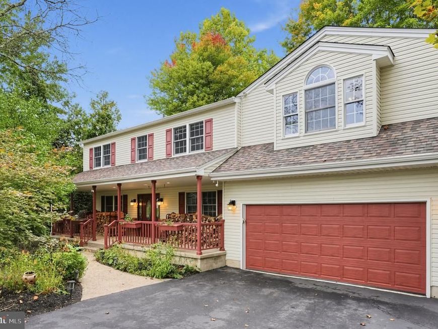 81 Blue Jay Road, Chalfont, PA 18914 Main Photo