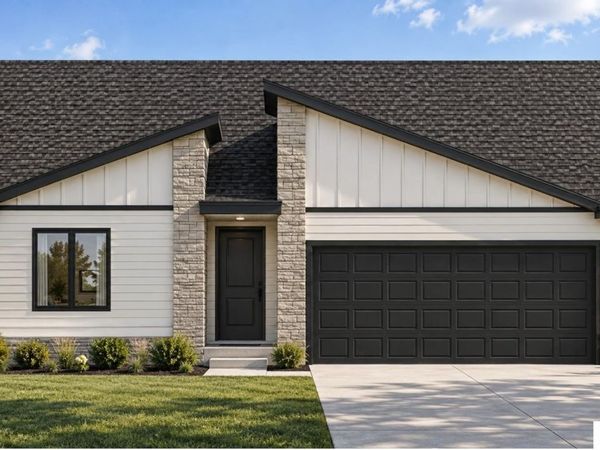 1345 S 14th Avenue, Blair, NE 68008