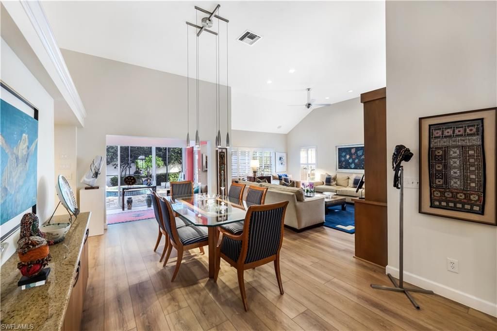 353 Carlton Pl, Unit 33, Naples, FL 34108 Photo