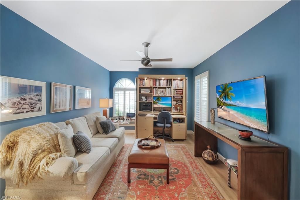 353 Carlton Pl, Unit 33, Naples, FL 34108 Photo