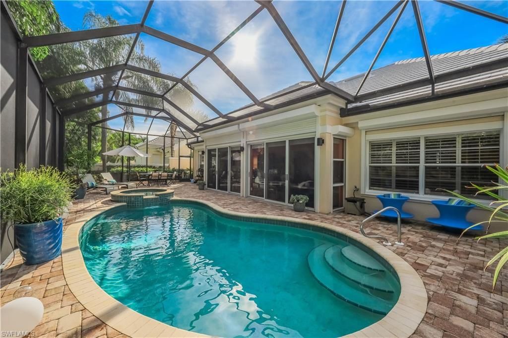 353 Carlton Pl, Unit 33, Naples, FL 34108 Photo