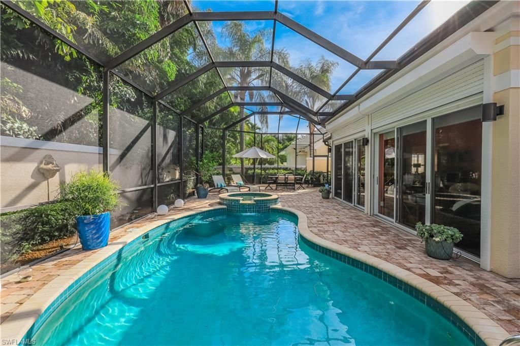 353 Carlton Pl, Unit 33, Naples, FL 34108 Photo