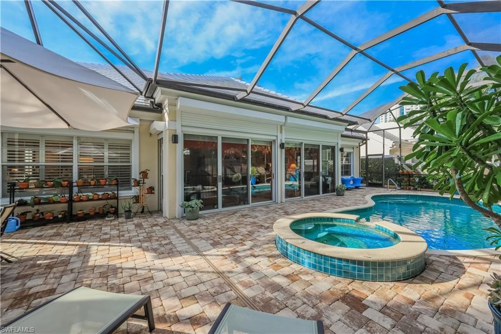 353 Carlton Pl, Unit 33, Naples, FL 34108 Photo