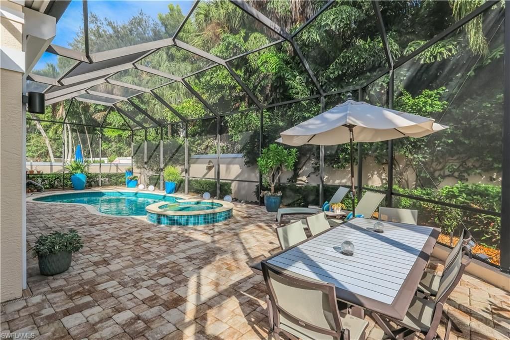 353 Carlton Pl, Unit 33, Naples, FL 34108 Photo