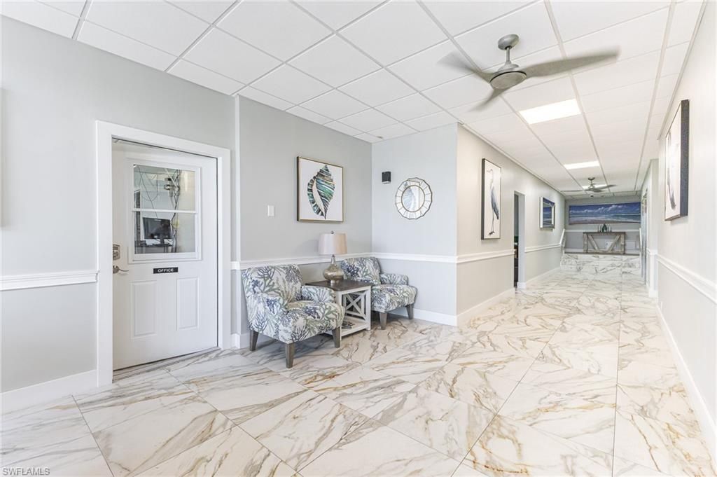 5 Bluebill Ave , Unit 105, Naples, FL 34108 Photo