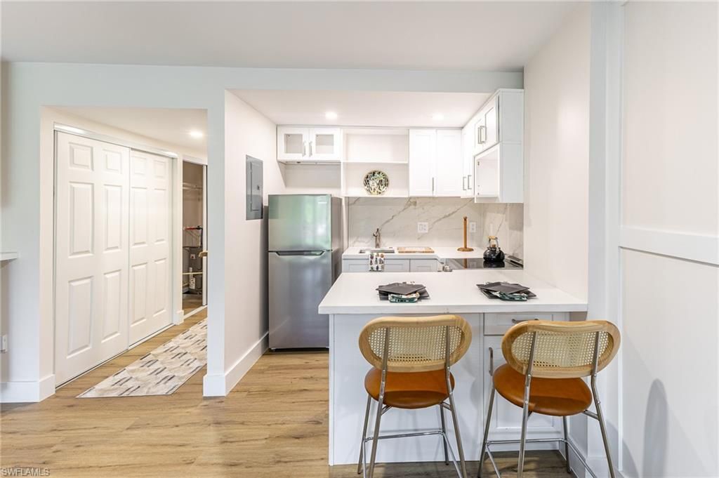 5 Bluebill Ave , Unit 105, Naples, FL 34108 Photo
