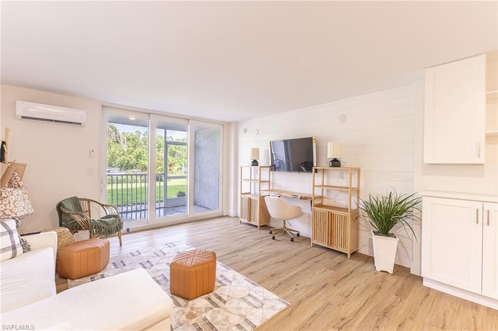 5 Bluebill Ave , Unit 105, Naples, FL 34108 Photo