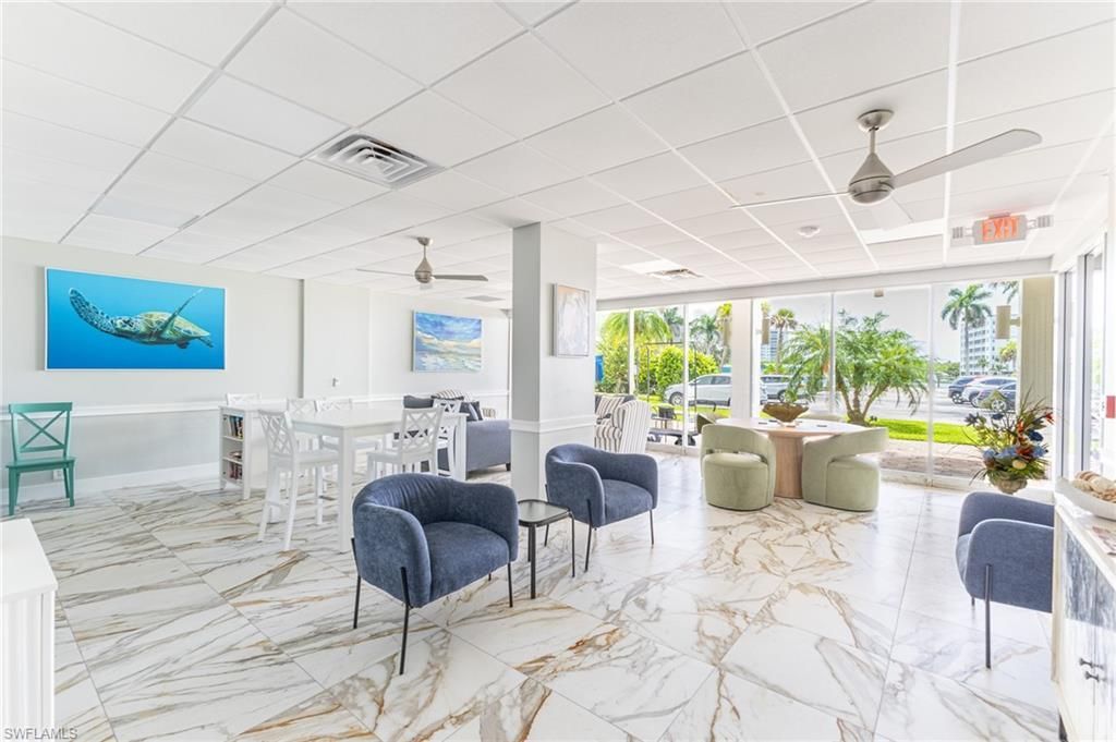 5 Bluebill Ave , Unit 105, Naples, FL 34108 Photo