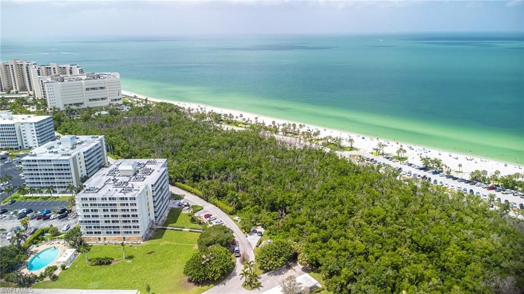 5 Bluebill Ave , Unit 105, Naples, FL 34108 Photo