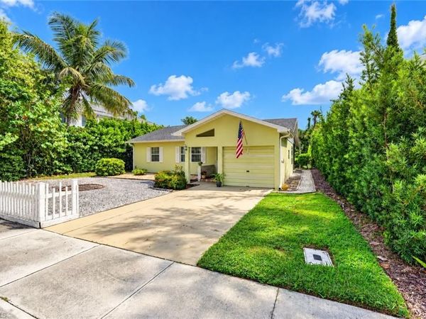 442 Central AVE, NAPLES, FL 34102