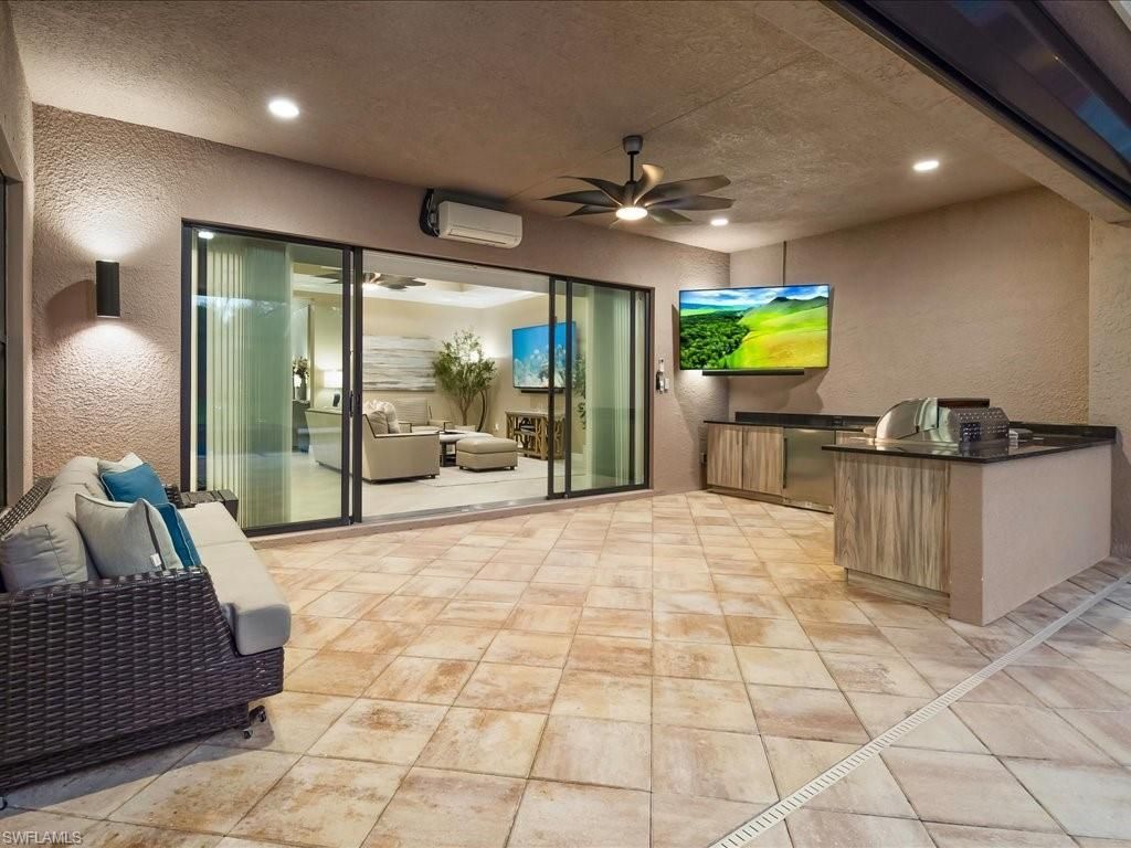 4305 Caldera Cir , Naples, FL 34119 Photo