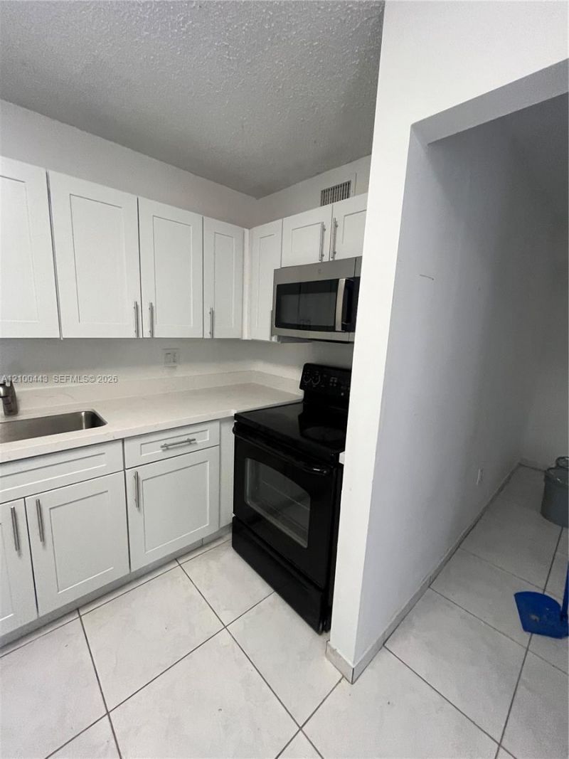 7430 SW 153rd Pl , Unit 106-1, Miami, FL 33193 Photo