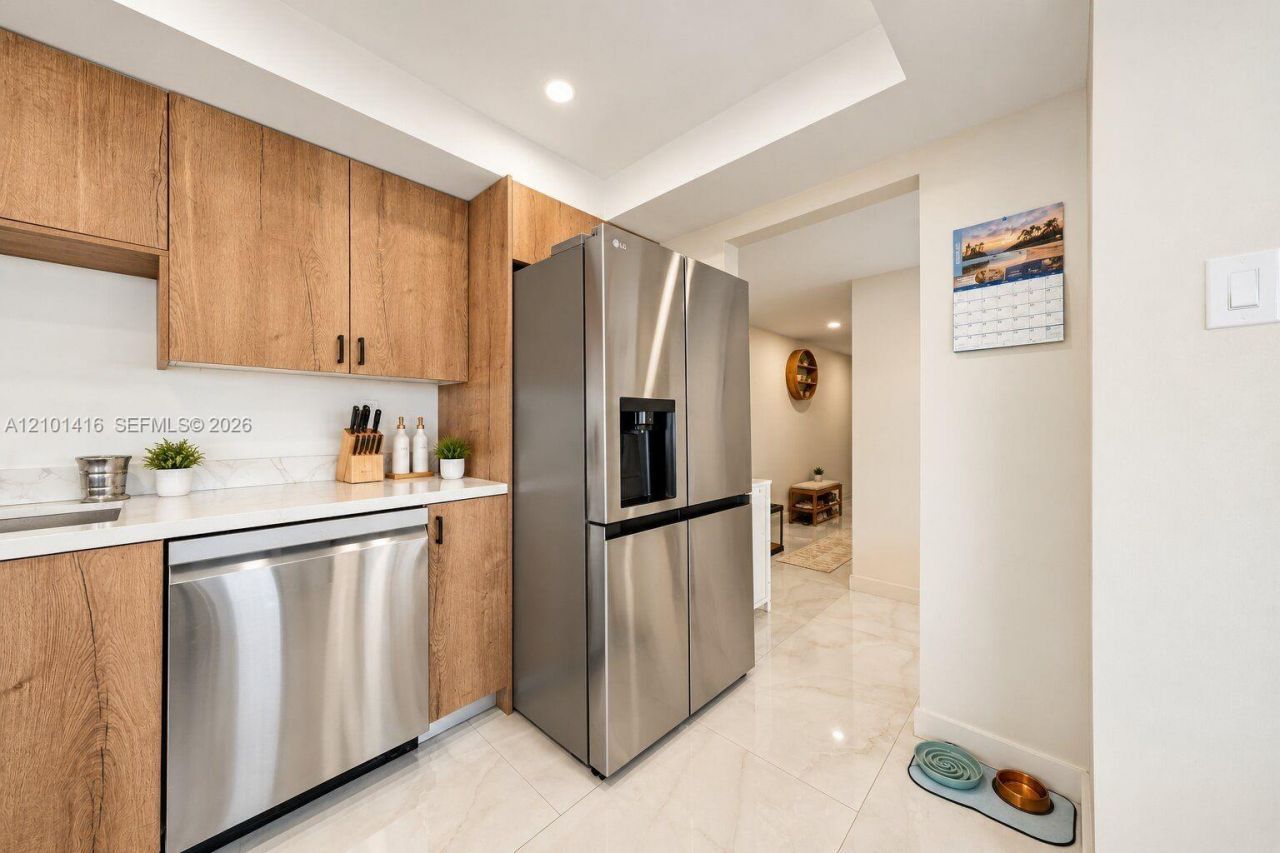 18011 Biscayne Blvd , Unit 505, Aventura, FL 33160 Photo