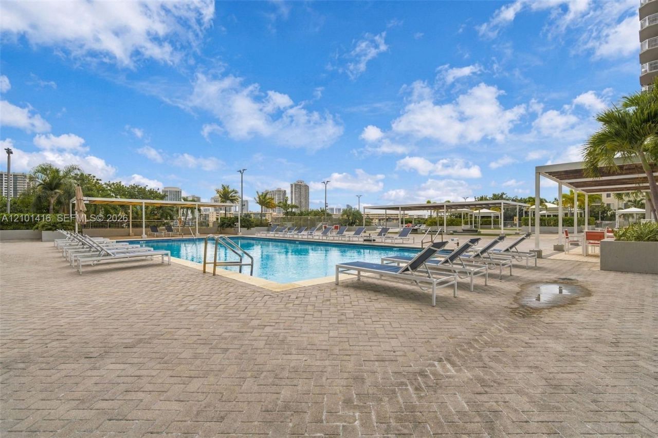 18011 Biscayne Blvd , Unit 505, Aventura, FL 33160 Photo