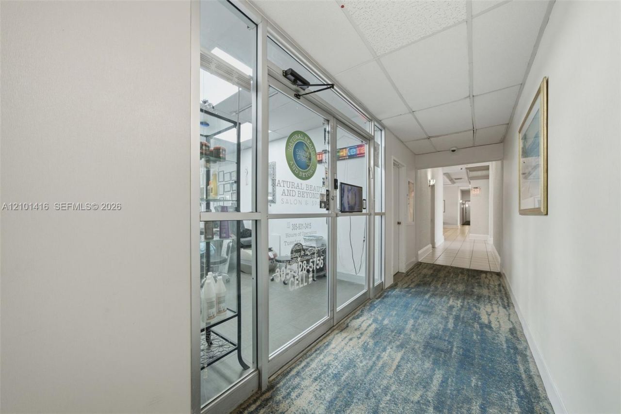 18011 Biscayne Blvd , Unit 505, Aventura, FL 33160 Photo