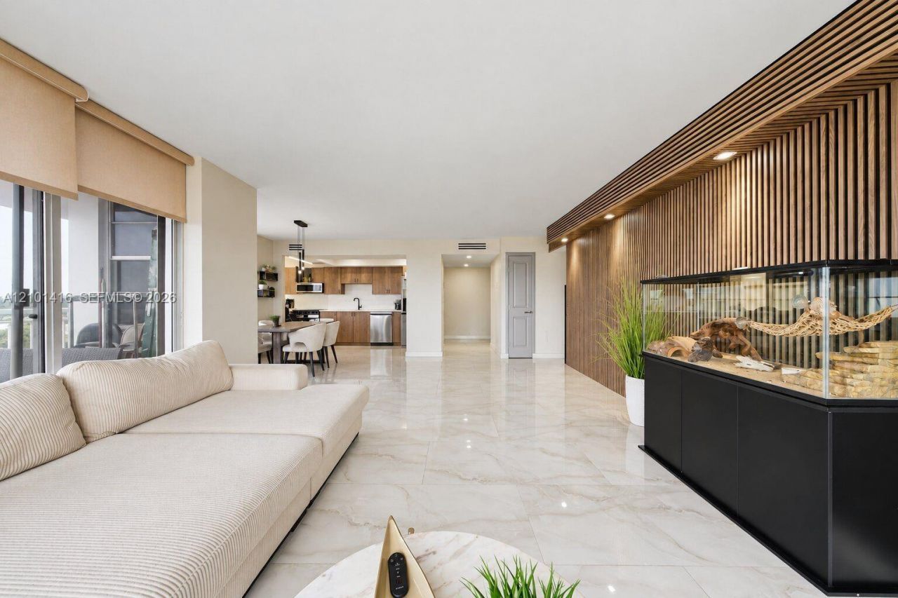18011 Biscayne Blvd , Unit 505, Aventura, FL 33160 Photo