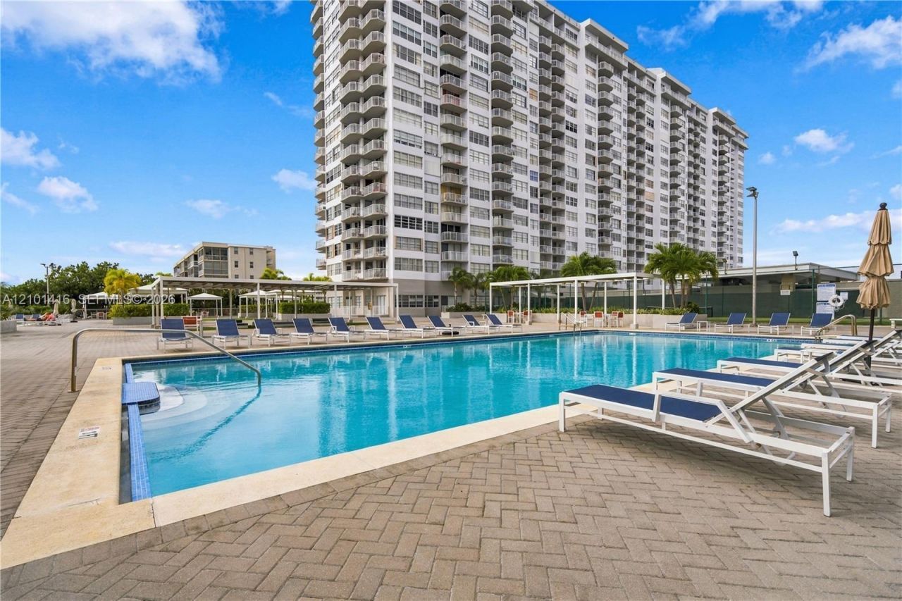 18011 Biscayne Blvd , Unit 505, Aventura, FL 33160 Photo