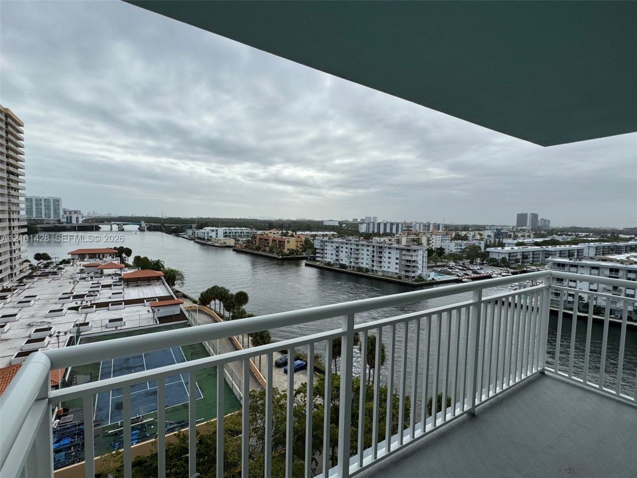 301 174th St , Unit 1105, Sunny Isles Beach, FL 33160 Photo