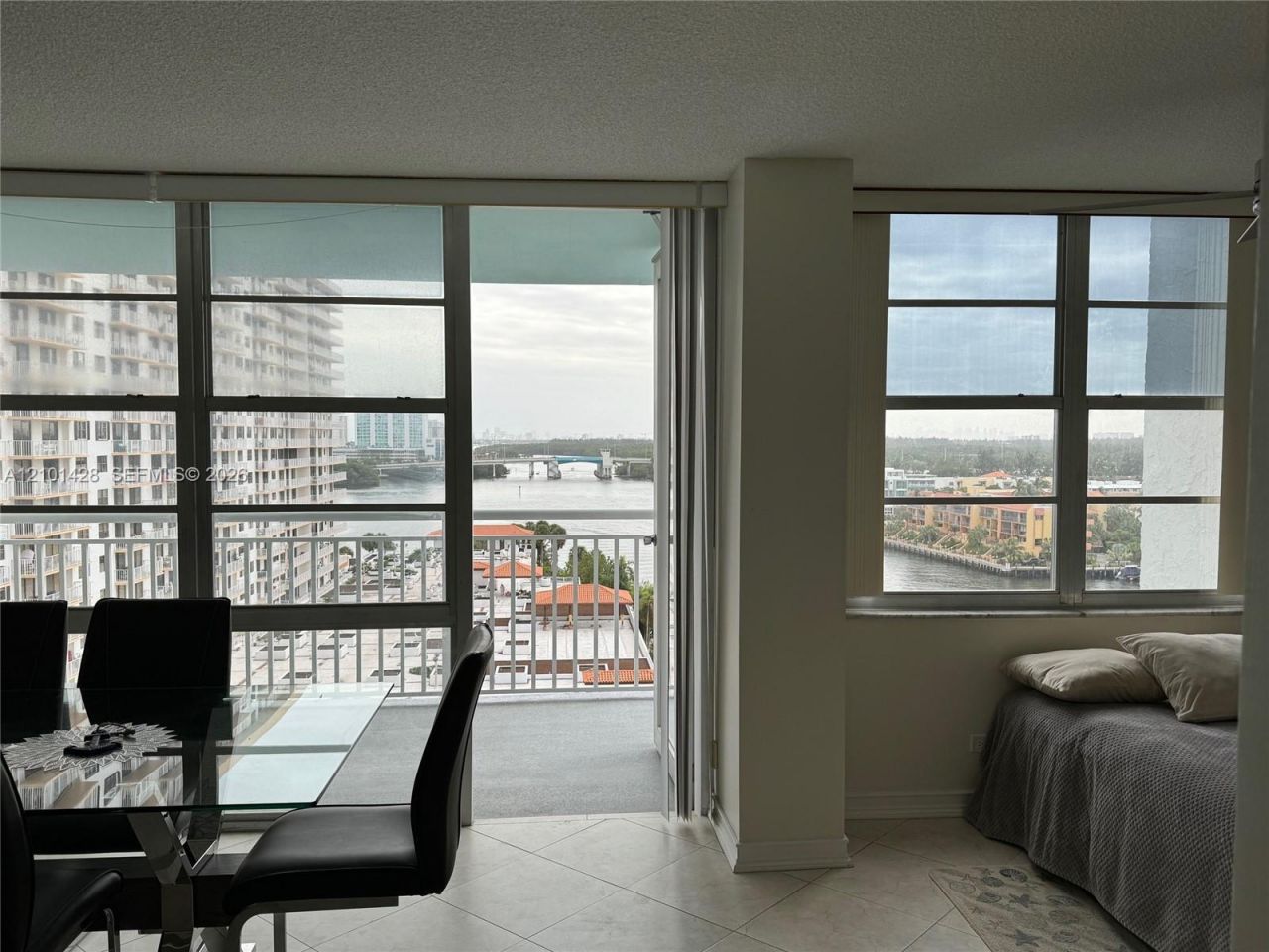 301 174th St , Unit 1105, Sunny Isles Beach, FL 33160 Photo