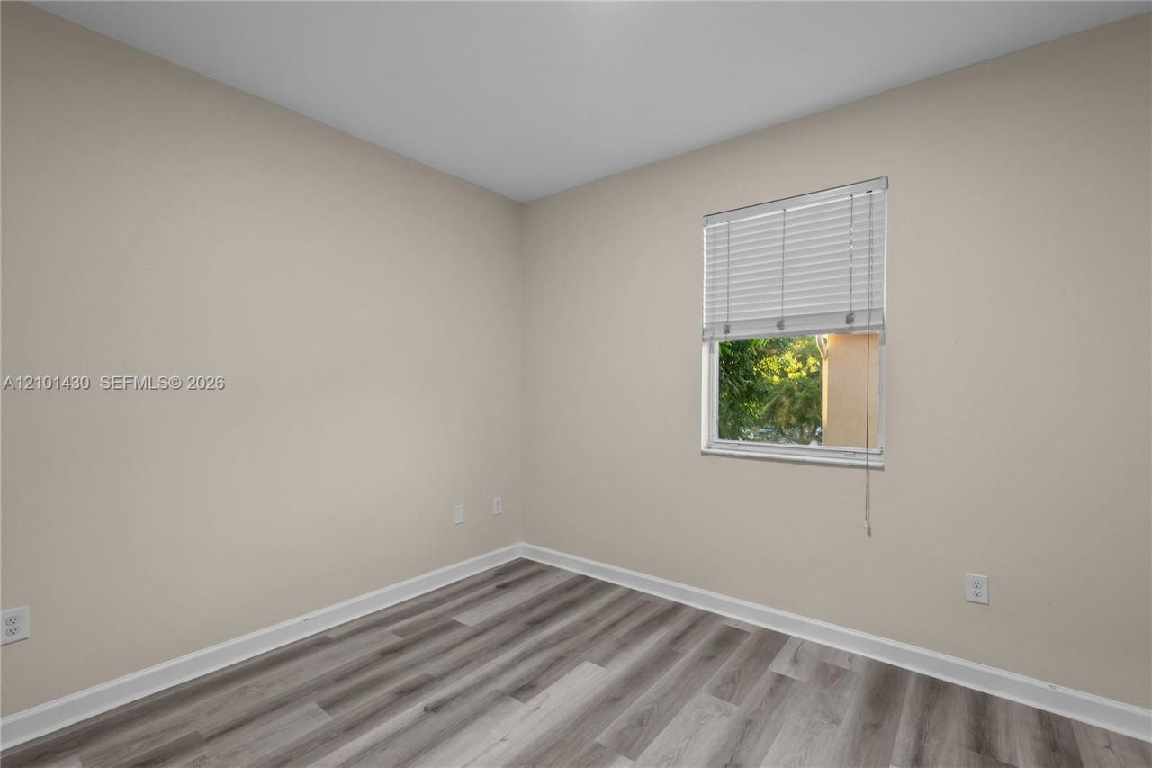 17099 SW 94th Way , Miami, FL 33196 Photo