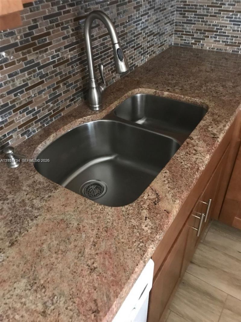 8267 SW 128th St , Unit 207, Pinecrest, FL 33156 Photo