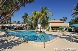 8267 SW 128th St , Unit 207, Pinecrest, FL 33156 Photo