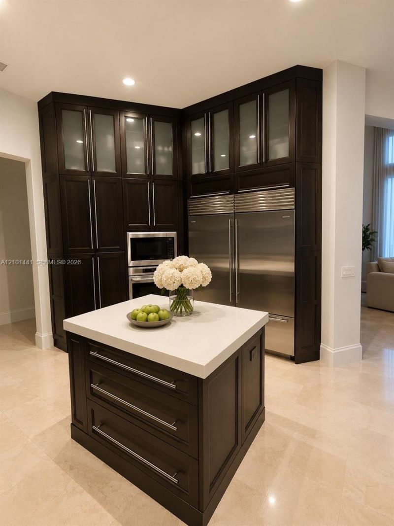 560 Coconut Palm Ter , Plantation, FL 33324 Photo