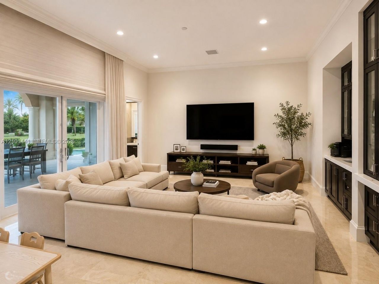 560 Coconut Palm Ter , Plantation, FL 33324 Photo