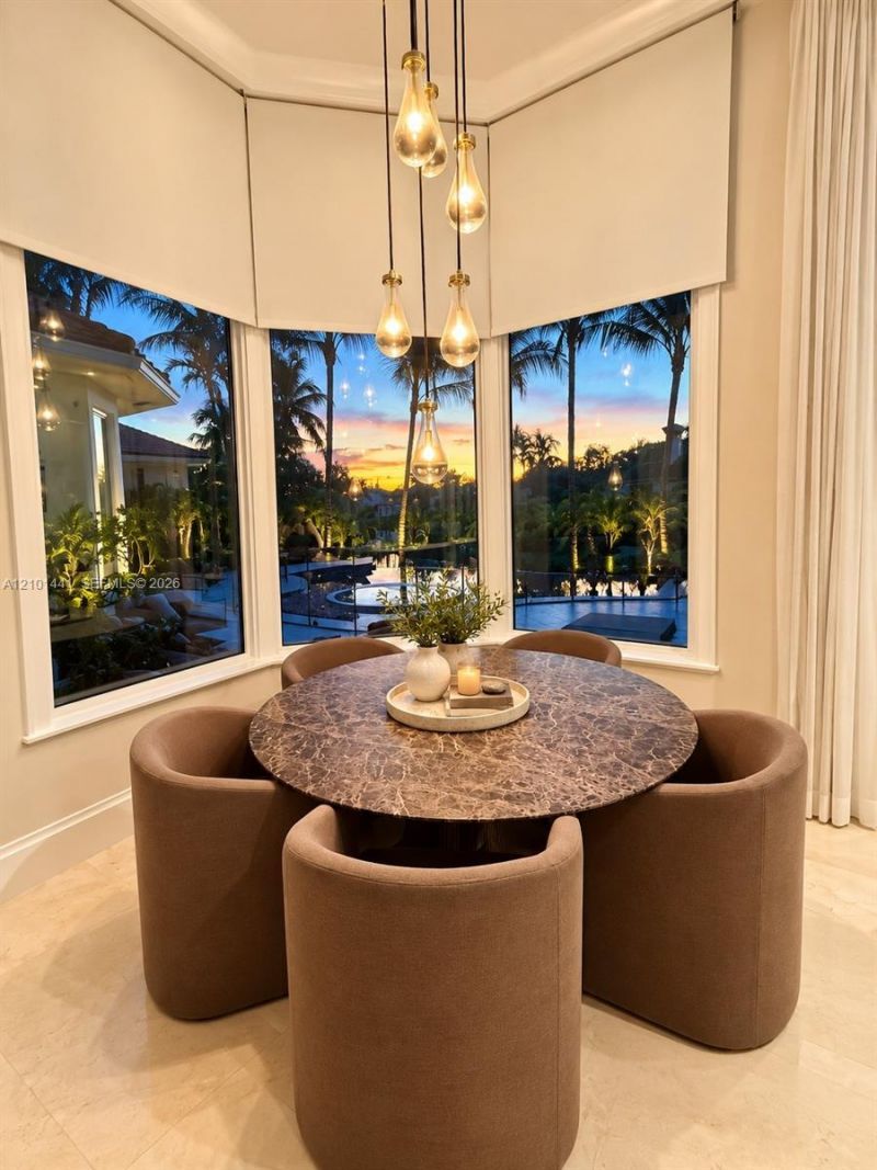 560 Coconut Palm Ter , Plantation, FL 33324 Photo