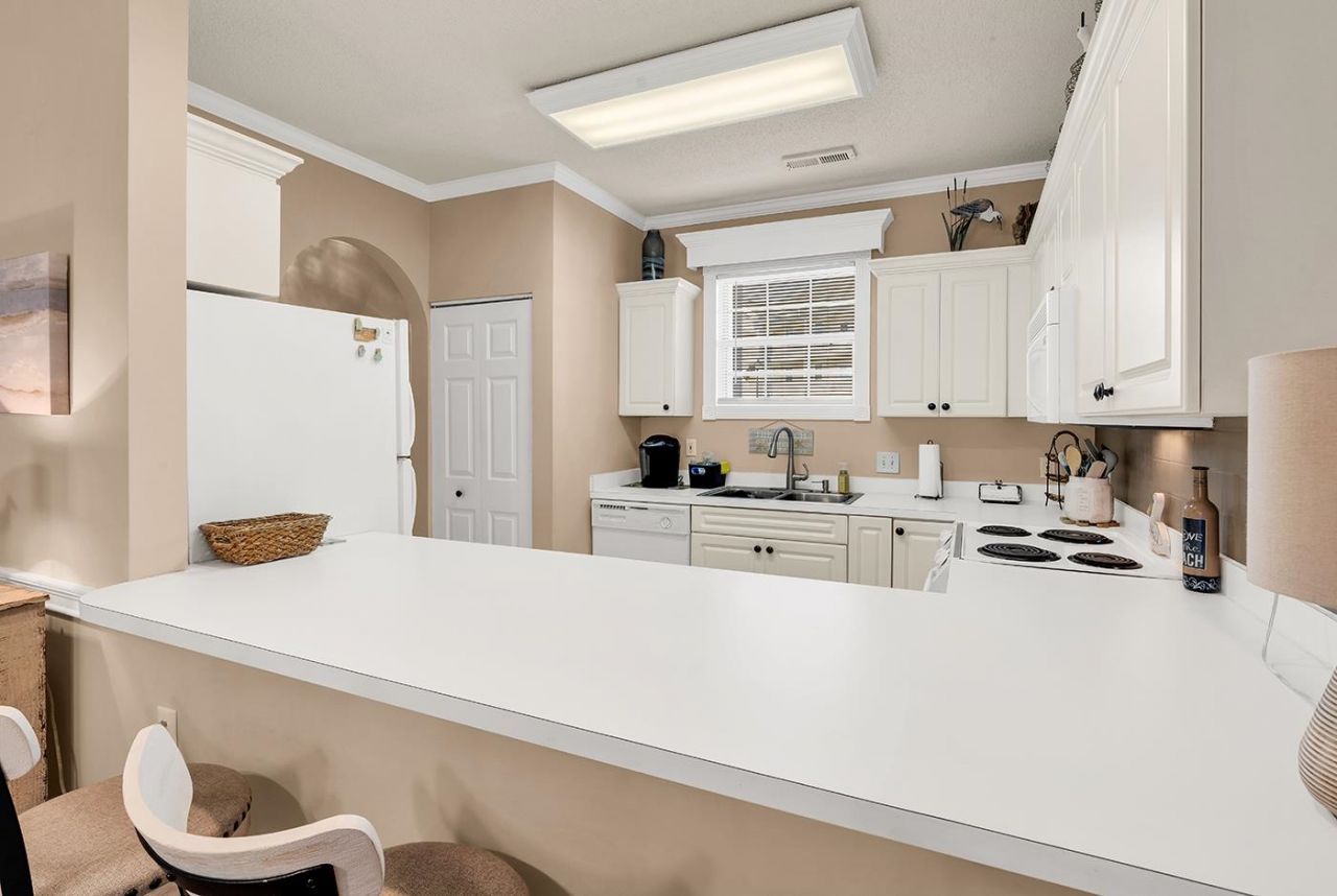 4231 Hibiscus Dr.  Photo 12