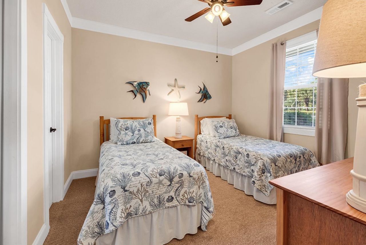 4231 Hibiscus Dr.  Photo 24