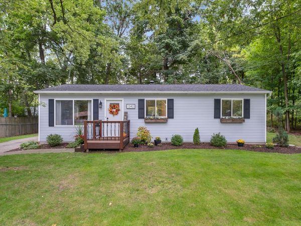 1340 Knapp Street NE, Grand Rapids, MI 49505