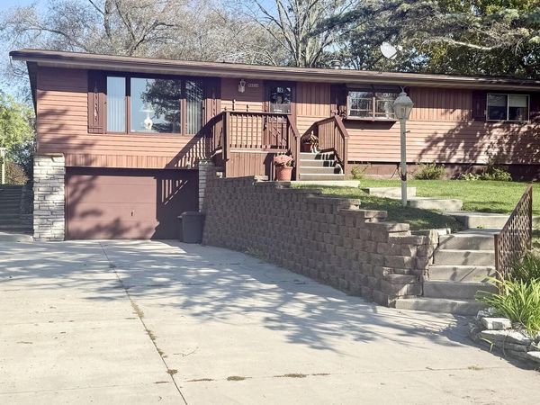 W2234 Norene ROAD, Howards Grove, WI 53083