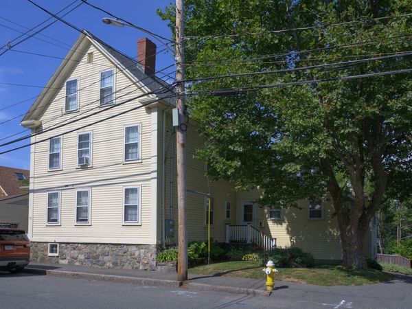 57 Elm, Unit St, Marblehead, MA 01945