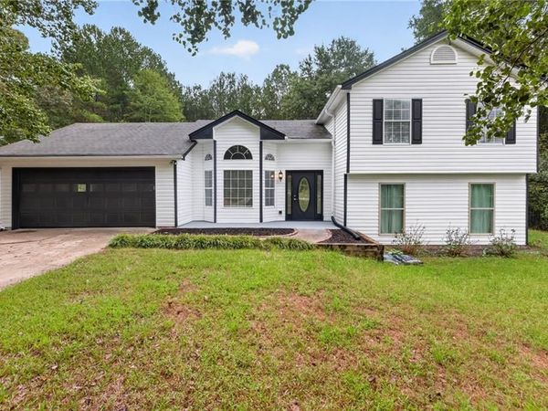 220 Robert Drive , Braselton, GA 30517