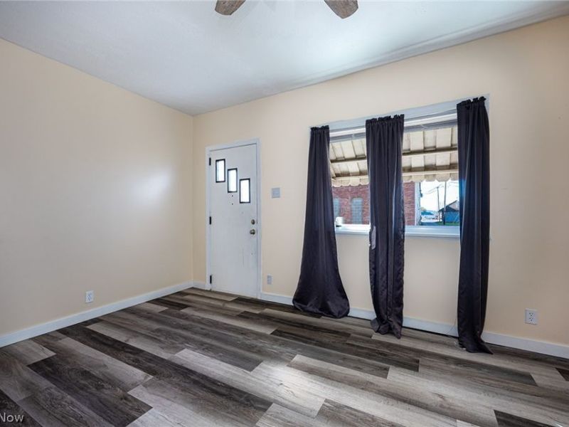 1152 Adams Street, Coshocton, OH 43812 Photo 12