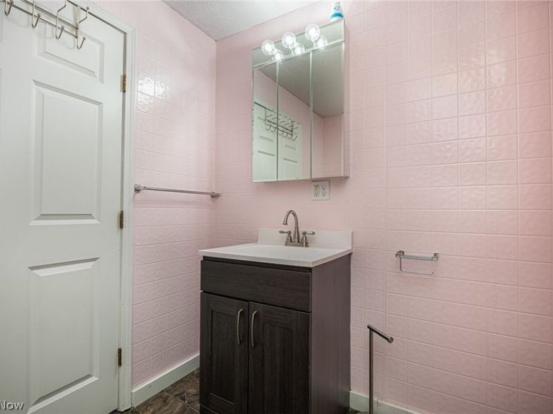 1152 Adams Street, Coshocton, OH 43812 Photo 25