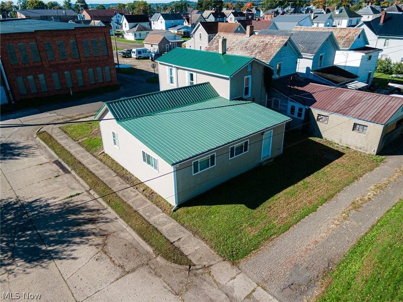 1152 Adams Street, Coshocton, OH 43812 Photo 4