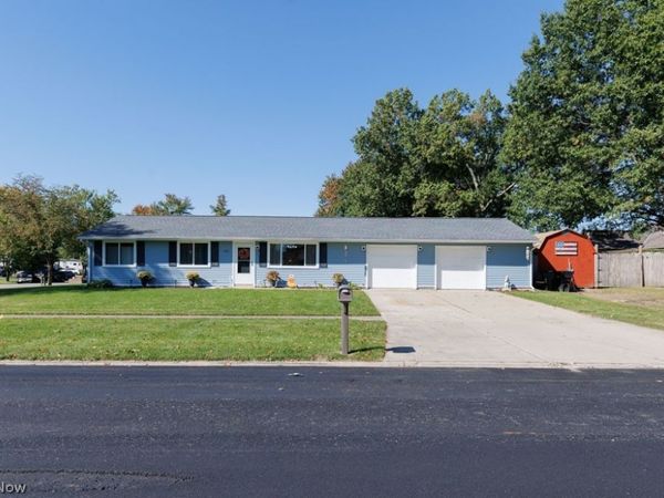 245 Defiance Avenue , Elyria, OH 44035