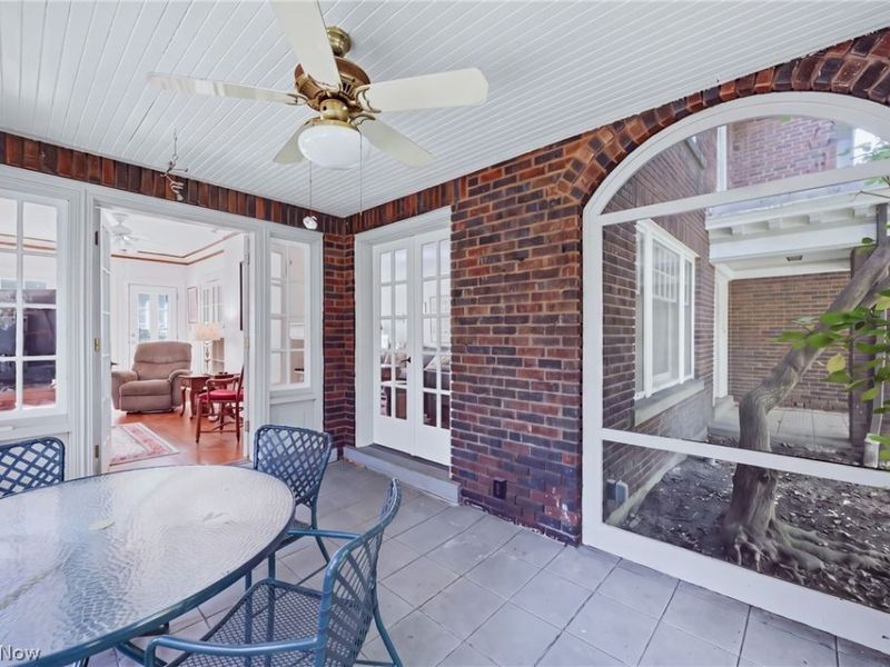 Cleveland Heights, OH 44106 Photo 18