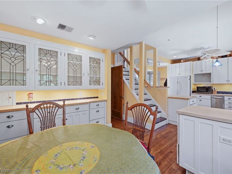 Cleveland Heights, OH 44106 Photo 22