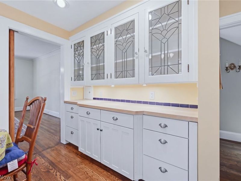 Cleveland Heights, OH 44106 Photo 26