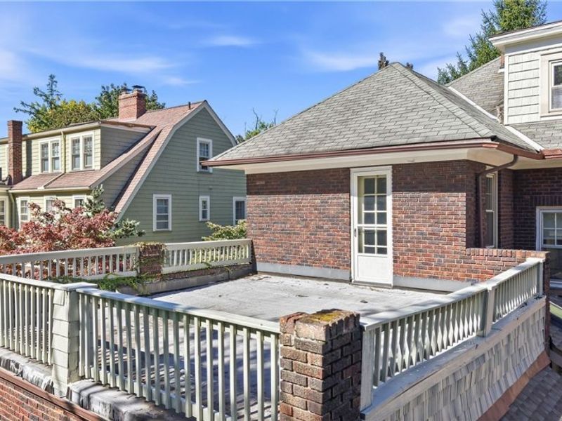 Cleveland Heights, OH 44106 Photo 6