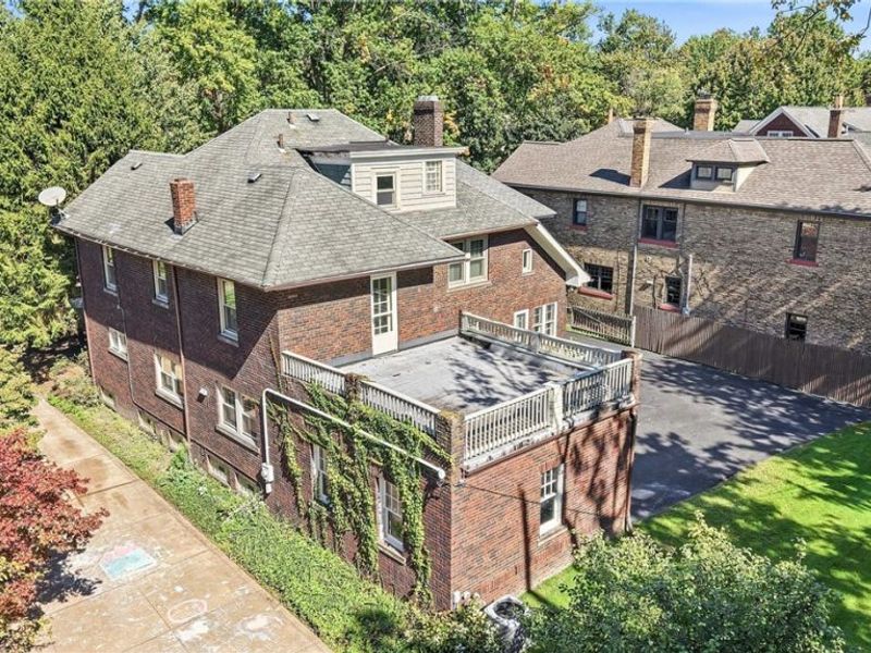 Cleveland Heights, OH 44106 Photo 7
