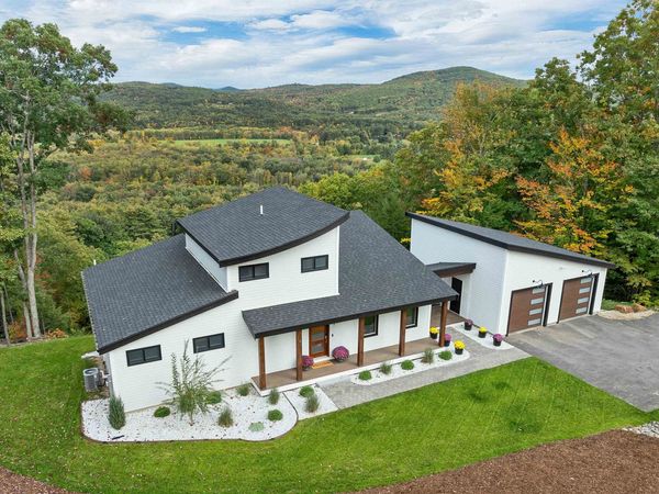 72 Ski Lift Lane, Plymouth, NH 03264