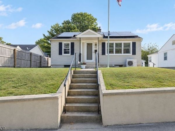 224 Baker St, Dover, NJ 07801