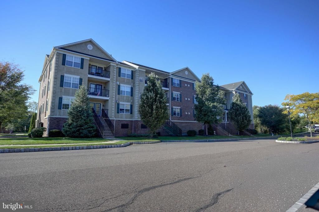 3940 ASHLAND DRIVE, SKIPPACK, PA 19474